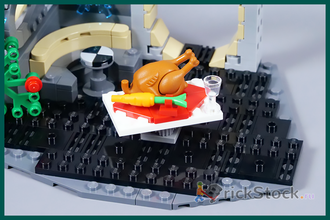 # 40658 Праздничная Диорама «Сокол Тысячелетия» / “Millennium Falcon” Holiday Diorama (2023)