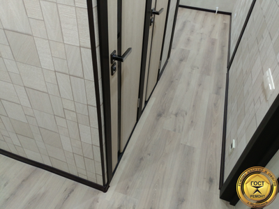 Ремонт прихожей в хрущёвке под ключ в Мурманске цена и фото работ.