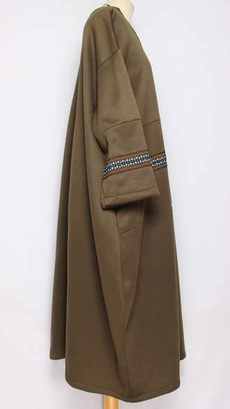 ПЛАТЬЕ БОХО ФУТЕР "Теплое с тесьмой" хаки до р.54