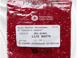 Красный прозрачный бисер