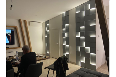 Смонтированные световые панели "LightUnit" в г.Дзержинский, Московская область. Размер панелей 250*250мм (толщины - 10, 20 и 30мм).