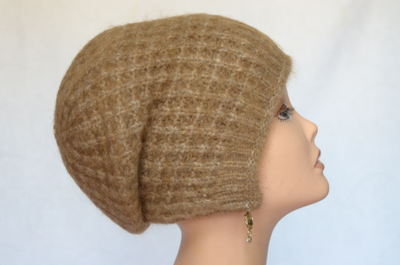 Женская вязаная шапка капор коричневого цвета Визио Италия фото