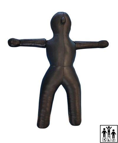 Манекен борцовский для самбо двуногий МДБНК 0,1 с подвижными руками (высота 1,3м, вес 33-35 кг, натуральная кожа, толщина кожи до 2 мм) DNN