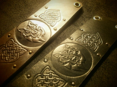 Браслет с Волком