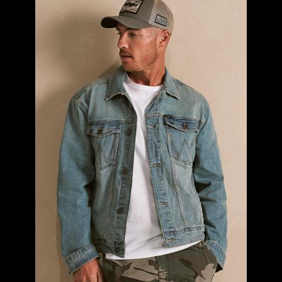Куртка Wrangler® Classic Denim Trucker Jacket