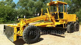 Автогрейдер ДЗ-180