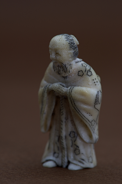 Нэцкэ "Монах"