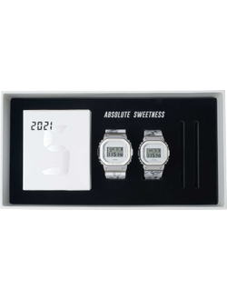 Часы Casio G-Shock GM-5600MAC-7