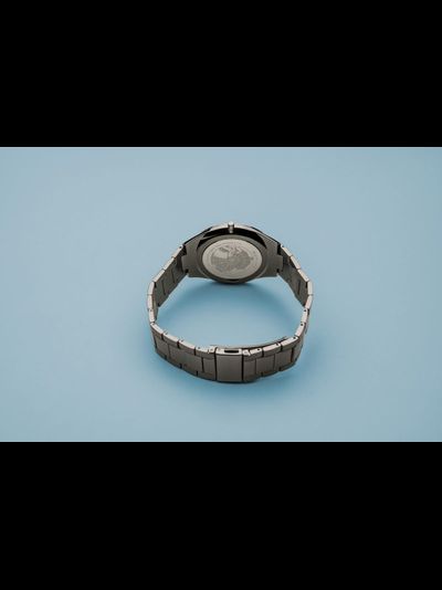 Наручные часы Bering 17240-777