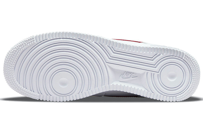 Кроссовки Nike Womens Air Force 1 '07 ESS White Red Gold  подошва