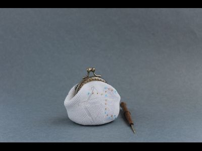 Монетница "Зодиак" Набор для вязания крючком с бисером от Ирины Рудевич - СТРЕЛЕЦ (белый)