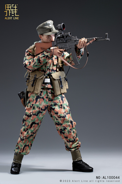Немецкий солдат - Коллекционная ФИГУРКА 1/6 WWII German Waffen-SS Soldier (AL100044) - Alert Line