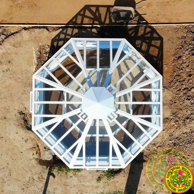 Базовая комплектация восьмигранной оранжереи – теплицы БРИТАНИКА