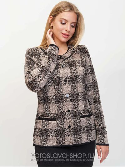 Трикотажный жакет бежевого цвета