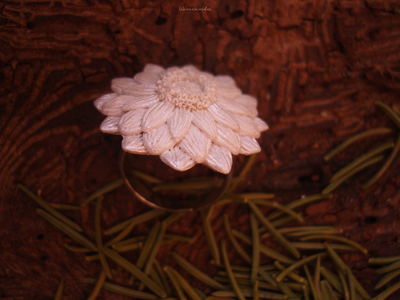 Перламутровое кольцо "Рассветный Цветок"