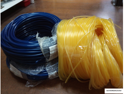 Трубка ПВХ маслобензостойкая. Трубка омывателя лобового стекла d4мм на все а/м, трубка бензонасоса "гофра"