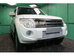 Защита радиатора Mitsubishi Pajero IV 2011-2014 chrome