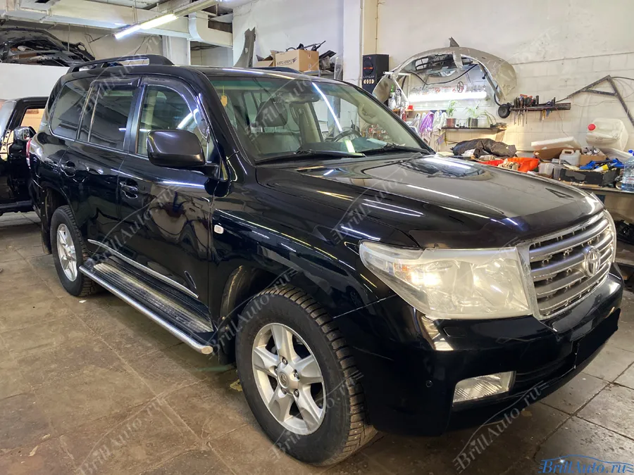 Рестайлинг Ленд Крузер 200 из 2008 в 2021 Lounge