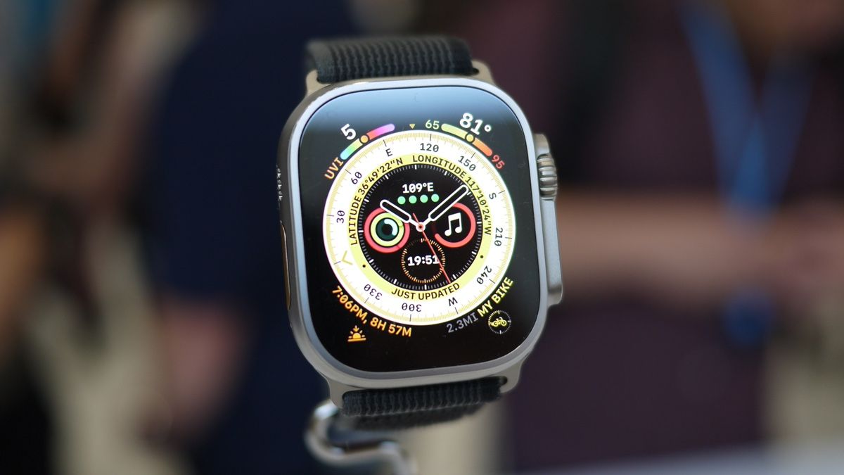 Первый взгляд: Apple Watch Ultra - большие и дерзкие