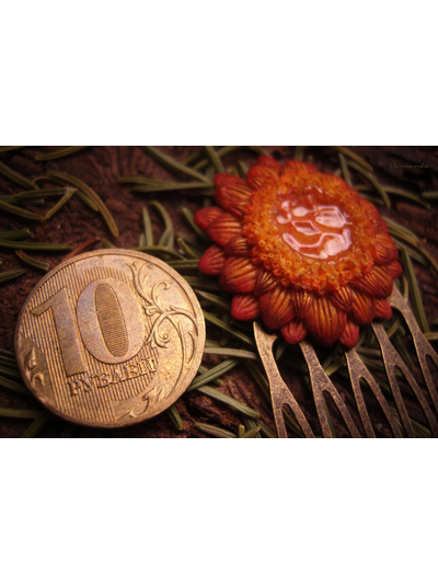 Гребень для волос "Цветок для медовой феи"