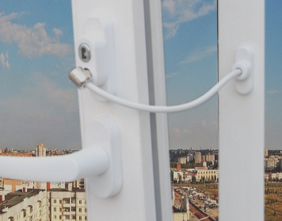 Детский замок с тросом