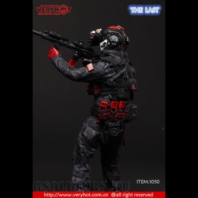 КОМПЛЕКТ ЭКИПИРОВКИ 1/6 (1050) -VERYHOT (БЕЗ ТЕЛА И ГОЛОВЫ)
