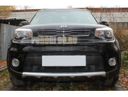 Защита радиатора Kia Soul 2017-2019 (2 части) black с парктроником