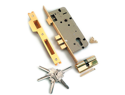 Archie Замок ключ-ключ L01-45-70 B латунь