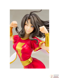 Фигурка 1/7 Мэри Марвел (Mary Marvel)