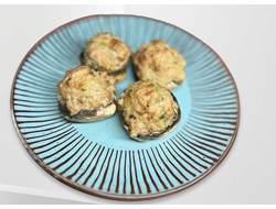 Шампиньоны запеченные с мясом