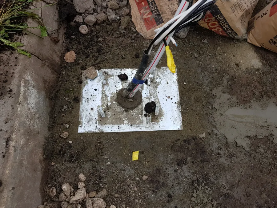 Установка монтажного основания.