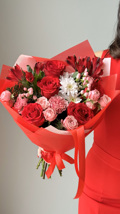 Букет 62 на день влюбленных