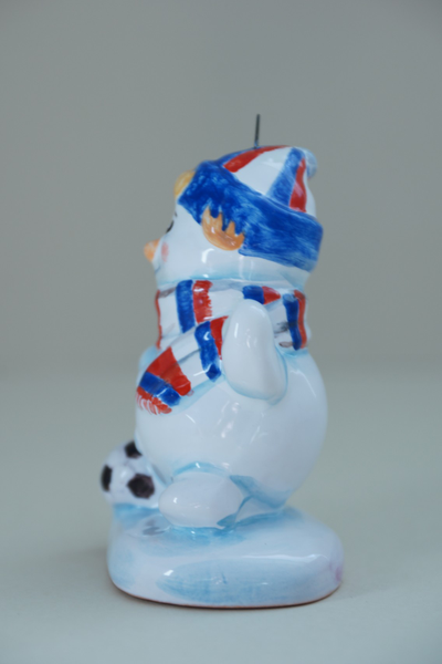 Снеговик "Футболист"