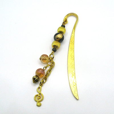 Закладка "Мелодия" с хлопковым жемчугом и мерцающим стеклом