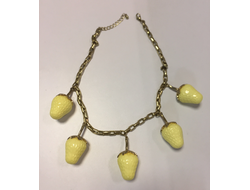 120-10/ Ожерелье "Клубника"