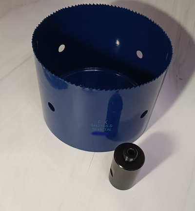 Коронка биметаллическая диаметр 230 мм глубина 150 мм + держатель с креплением шестигранник 13 мм для дрели