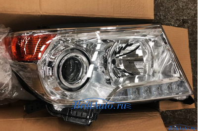 Фары Toyota Land Cruiser 200 в стиле 2012-2015 года