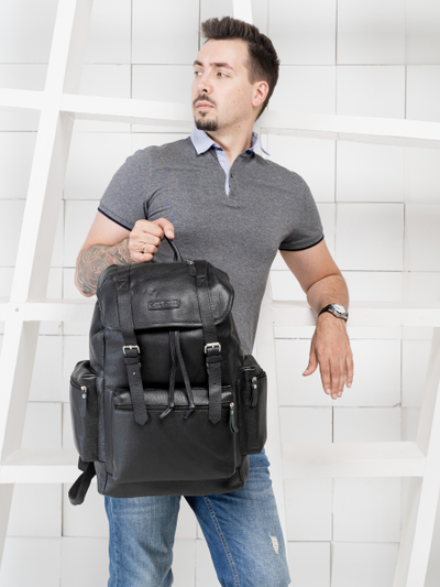 Кожаный рюкзак Voltaggio black (арт. 3091-01)