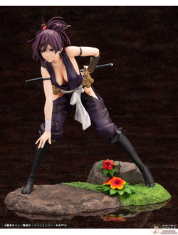 Фигурка 1/8 Юдзуриха (Yuzuriha ARTFX J)