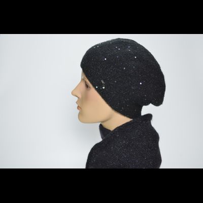 Vizio Италия берет 1350 черный