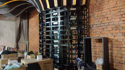 Радиусный кабинет для светодиодного экрана