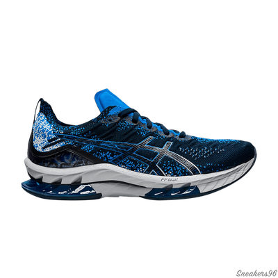 Asics Kinsei Blast - это беговая модель кроссовок, которая была выпущена в 2016 году. Она имеет стил