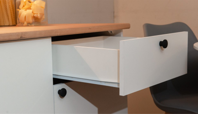 Кухонный гарнитур Ева со столешницей