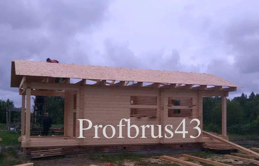 Стройка в Тамбовской области, Моршанский район, пос. Зеленый луг. Хозяйственное помещение из профилированного бруса камерной сушки