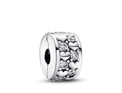 Шарм-клипса «Блестящие сердца» Артикул: 792235C01