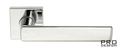 Дверная ручка на квадратном основании Fratelli Cattini "ELLE" 8-CR полированный хром