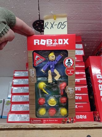 2000999716058		05-RX ROBLOX 1 фигурка