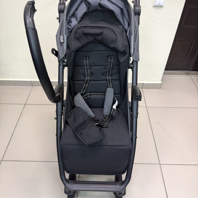 Детская коляска BUBAGO CROSS City Lux Серый