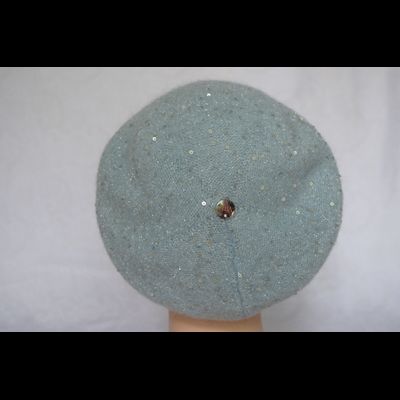 Вязаный берет голубого цвета Vizio Италия 6943