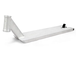 Прочная алюминиевая дека TECHTEAM JUGGERNAUT подходит для колес диаметром 100-120 мм.